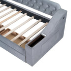 Lit de jour double en velours avec accoudoirs de rangement et port USB